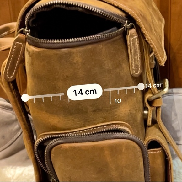 Leather backpack vintage w/ removable sleeve for laptop - Picture 10 of 14